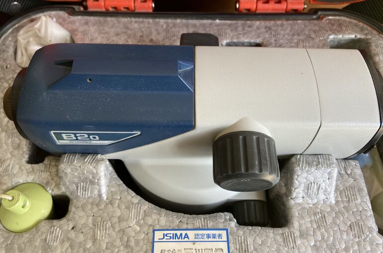 10B5814F-0346-41B1-A5D1-4FB18B33A671